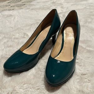 Teal patent leather Cole Haan Nike Air heels size 10
